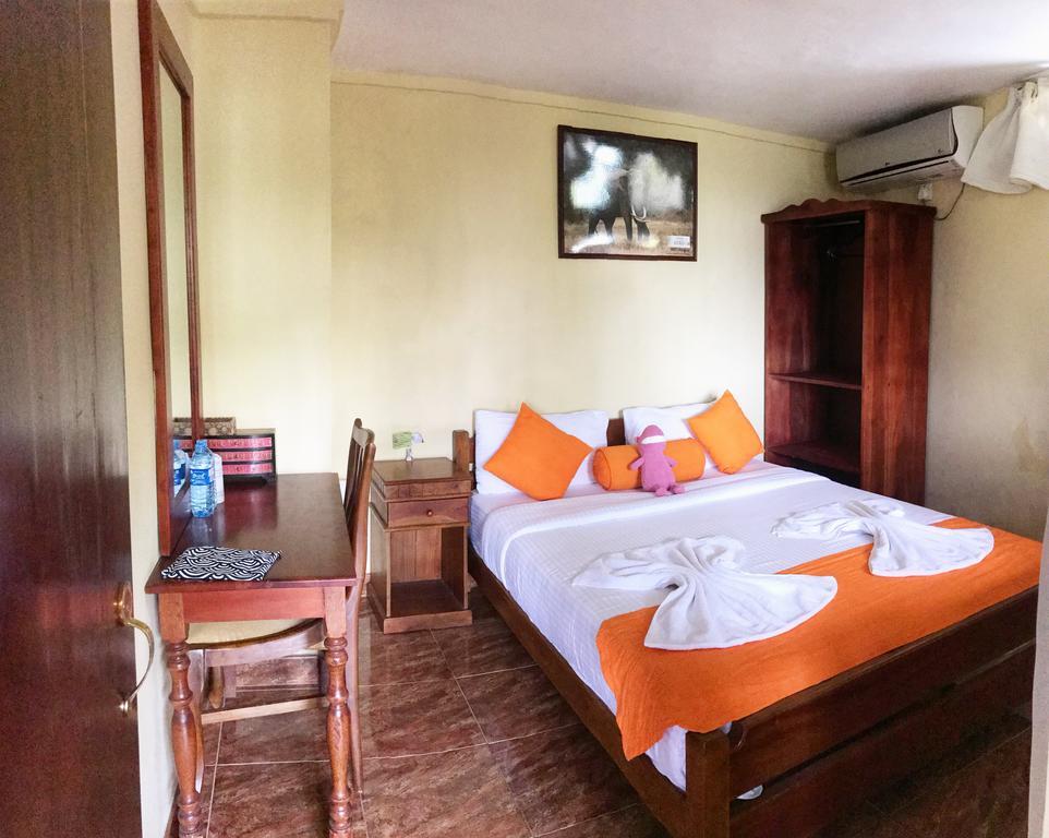 Yes Paradise Kandy Habitación foto